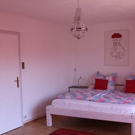 Lila Villa Schwenningen Villingen-Schwenningen Esterno foto